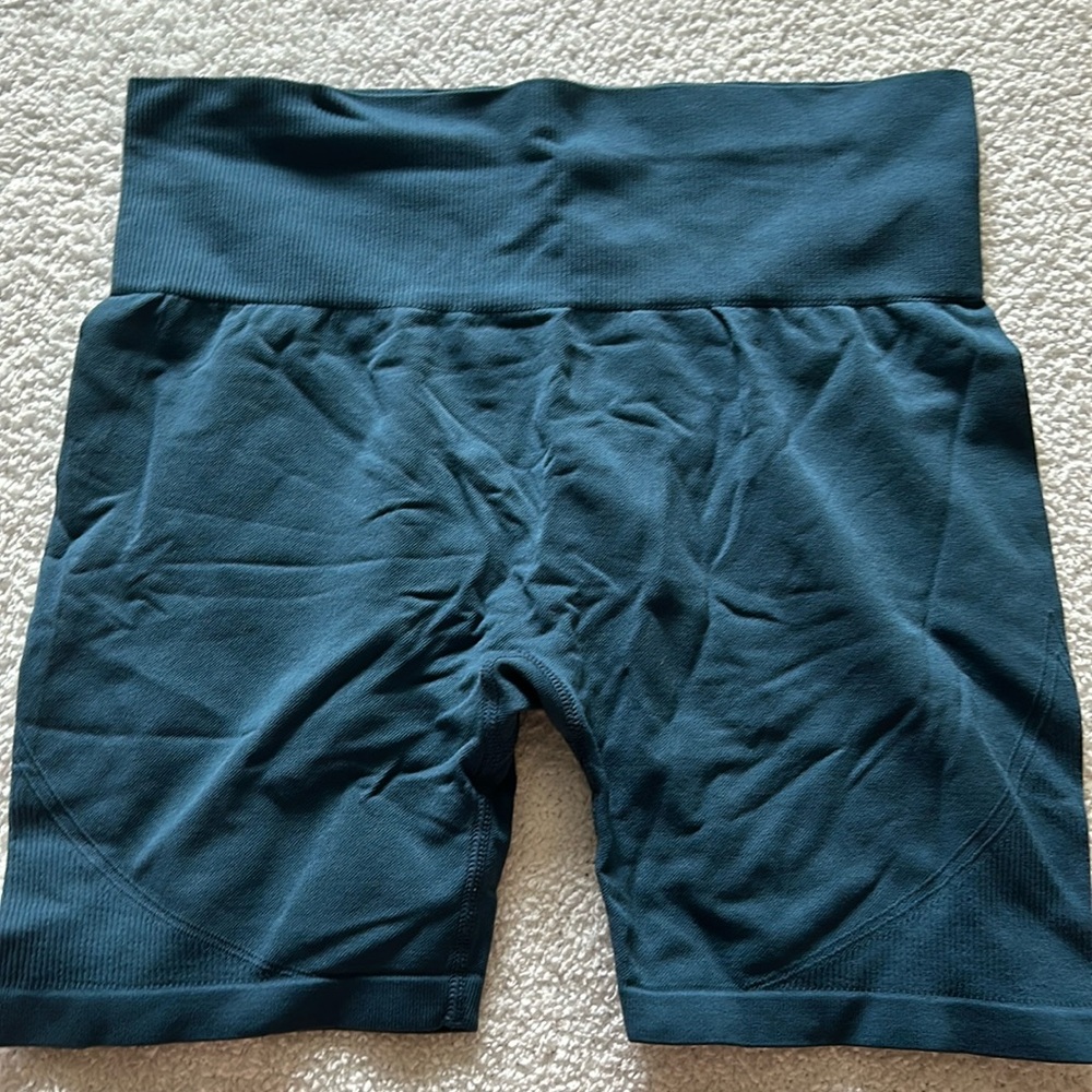 Z by Zella Ribbed High Waisted Biker shorts